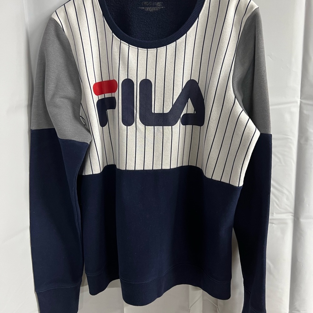 Vintage FILA Crew Neck Sweatshirt. Size Large
